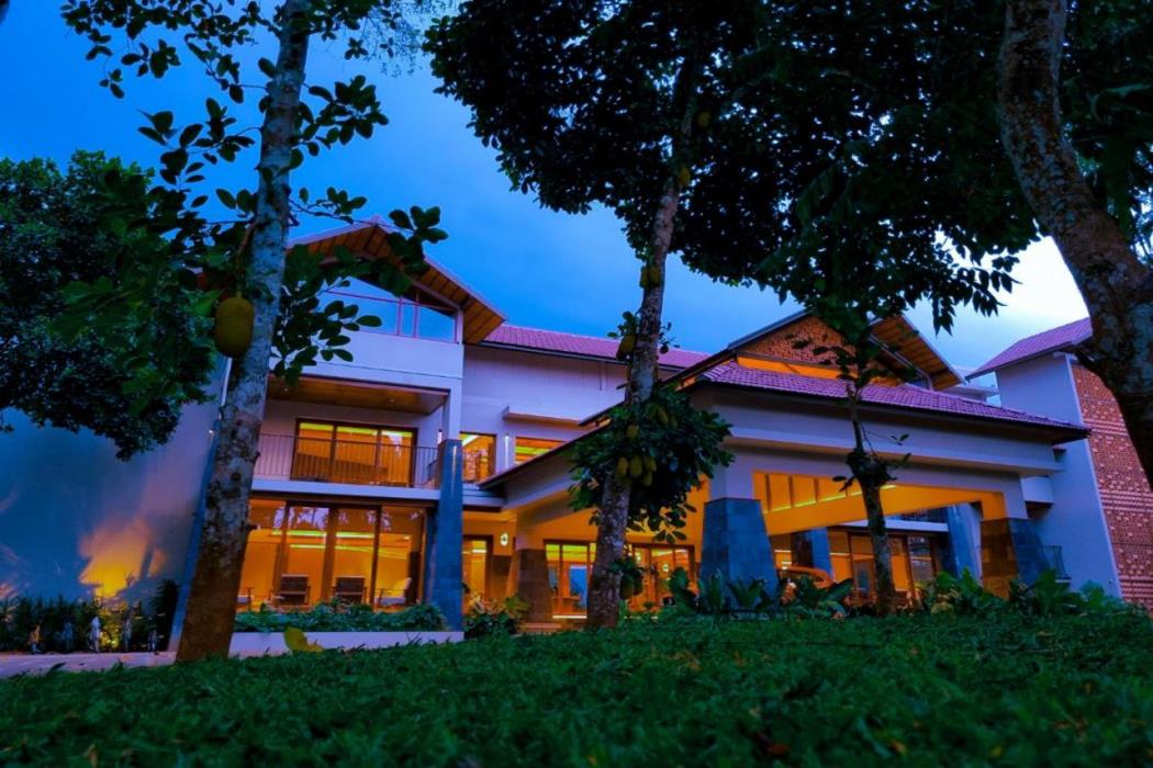 sterling lontano waterfront wayanad