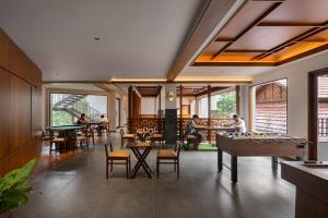 sterling lontano waterfront wayanad