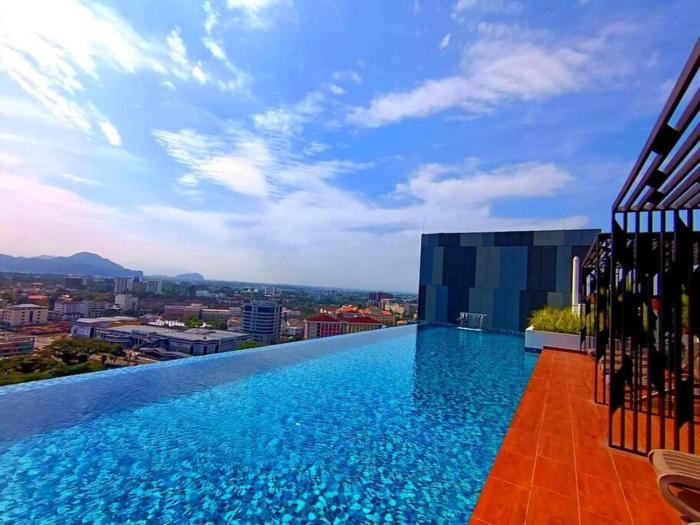 the horizon ipoh dual l13 by grab a stay