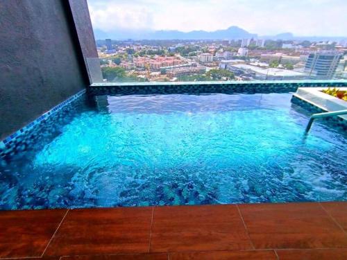 the horizon ipoh dual l13 by grab a stay