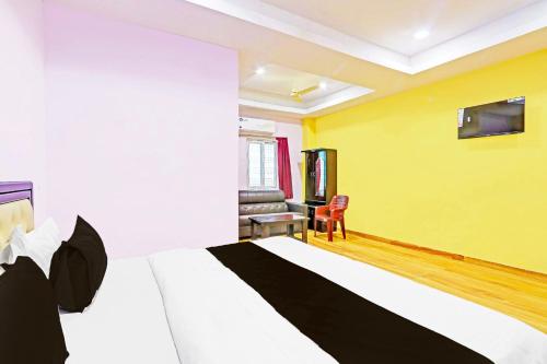 Hotel O Nandhi Inn,,3 star