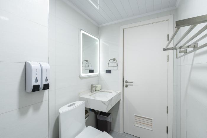 tj 4711 residence