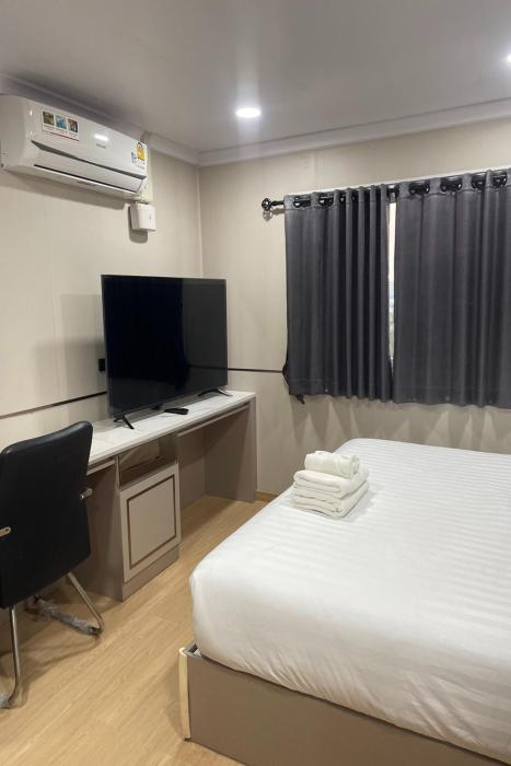 tj 4711 residence