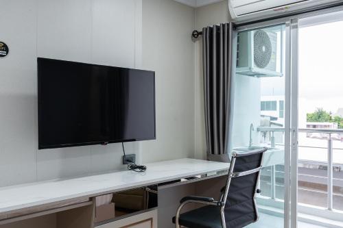 tj 4711 residence