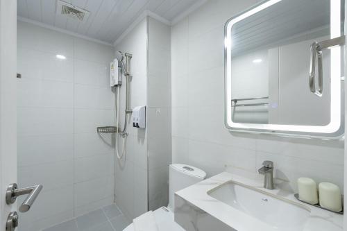 tj 4711 residence