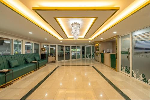 tj 4711 residence
