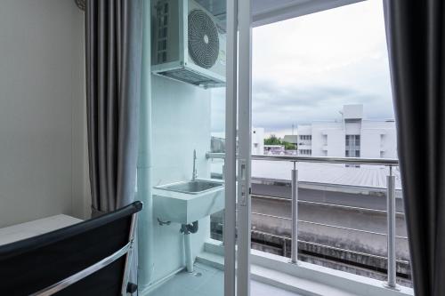 tj 4711 residence