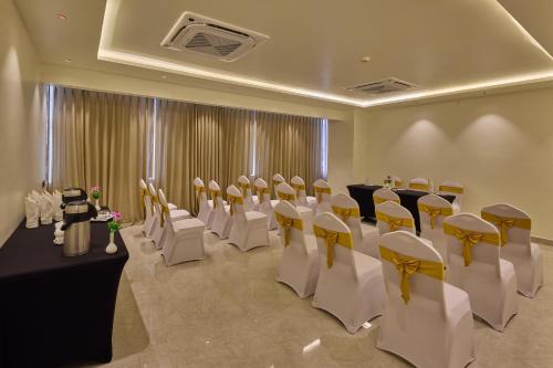 Grand Continent Mysore A Sarovar Portico Affiliate Hotel,Nazarbad,3 star