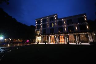 Club Cabana Resort,,3 star