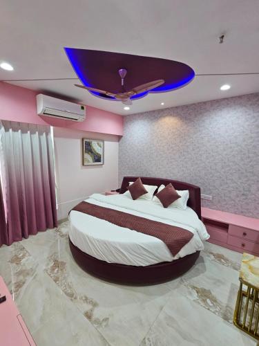 The Eiffel Hotel & Banquet,,2 star