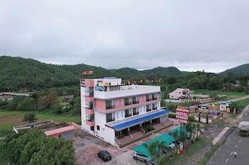 hotel white lotus