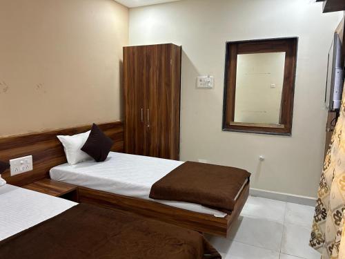 Hotel Samruddhi Residensy,,5 star