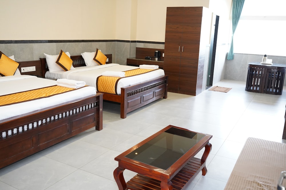 ketti heights resorts