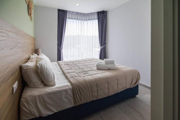 modern condo near the beach nv5