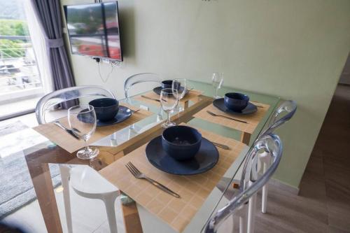 modern condo near the beach nv5