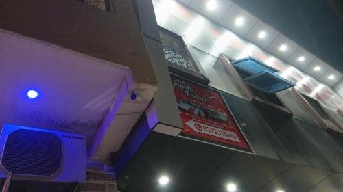 new gayatri palace near prem mandir