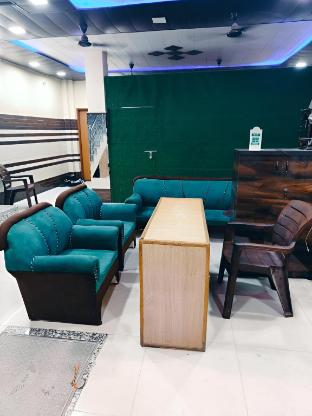 new gayatri palace near prem mandir