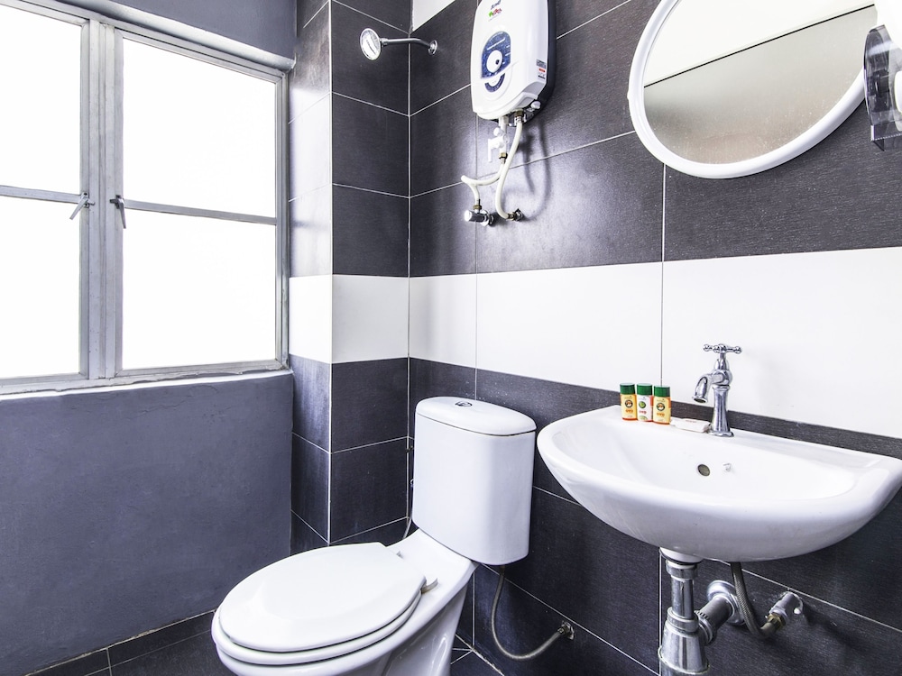intime hotel kuchai lama