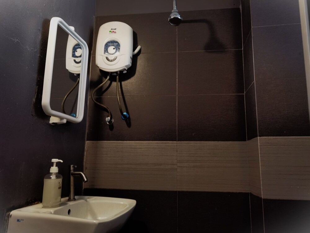 intime hotel kuchai lama