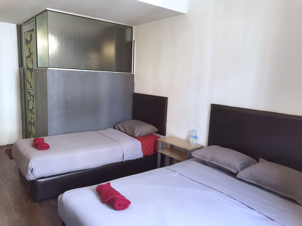 intime hotel kuchai lama