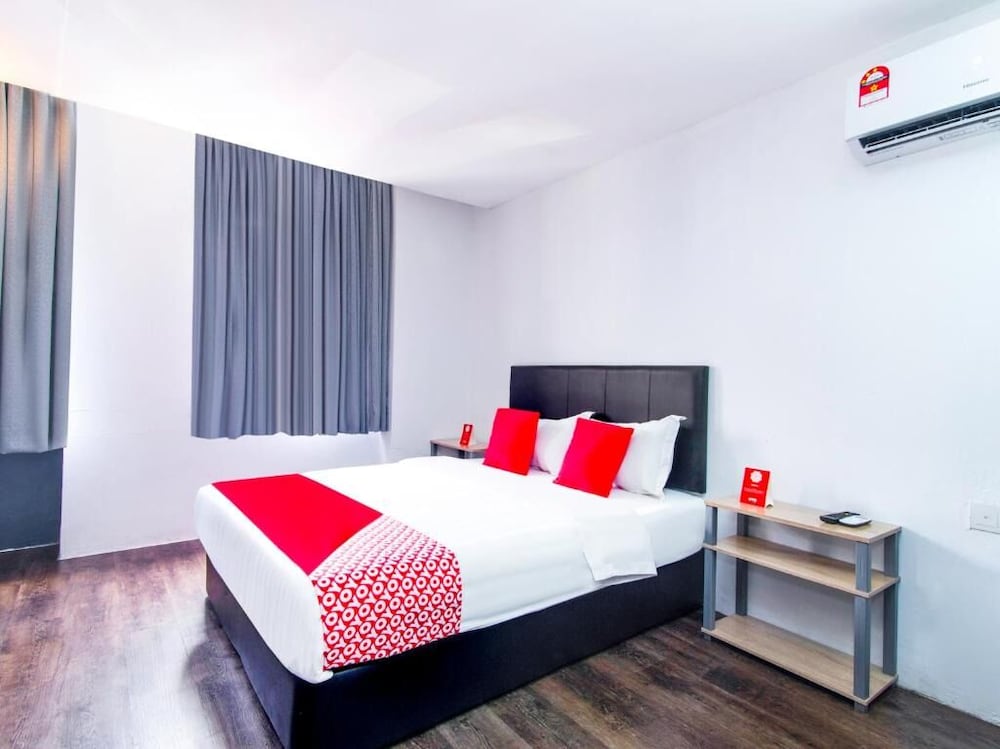 intime hotel kuchai lama