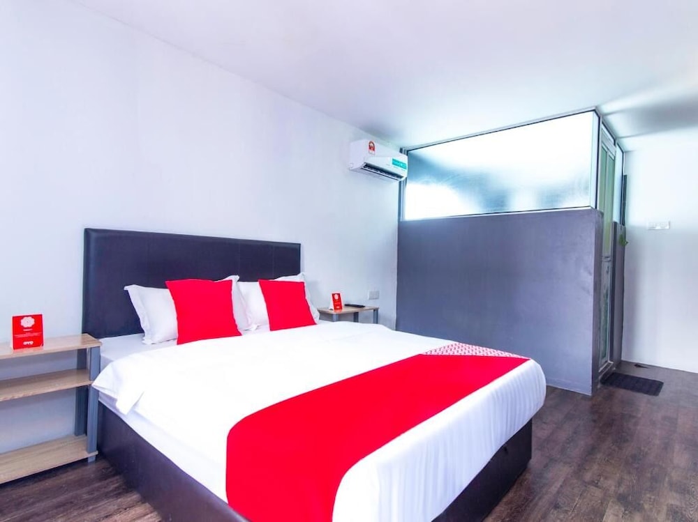 intime hotel kuchai lama