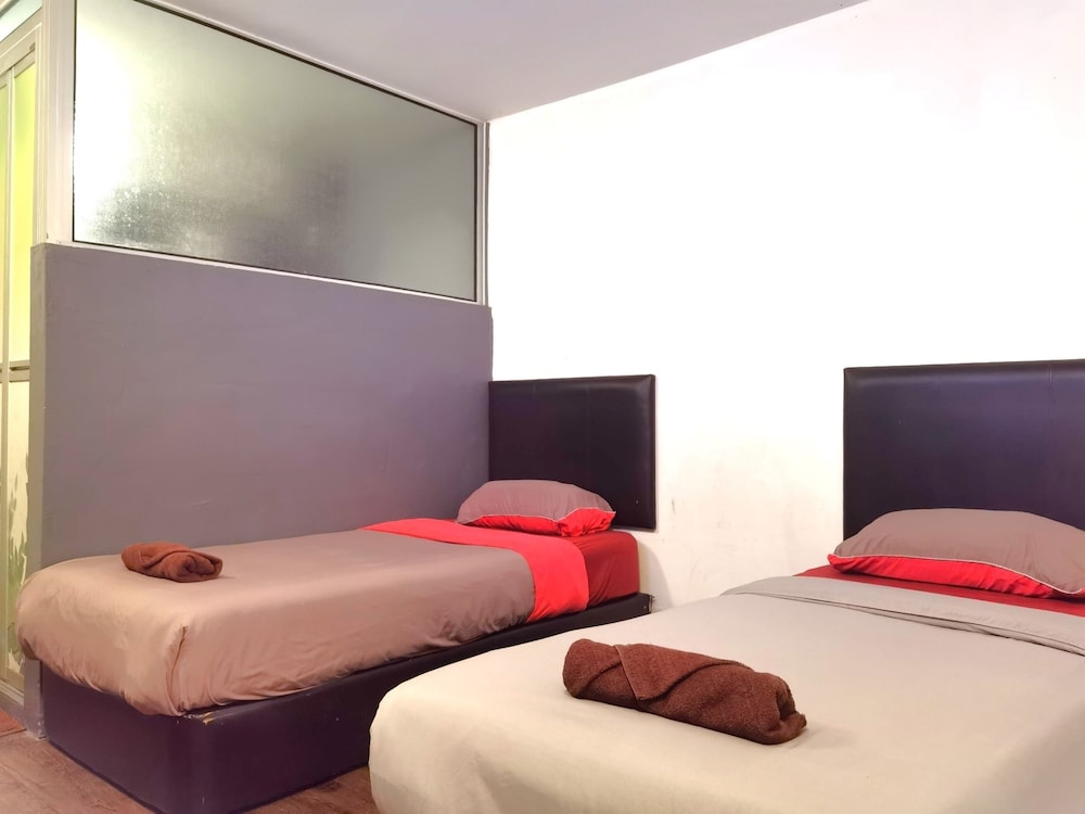 intime hotel kuchai lama