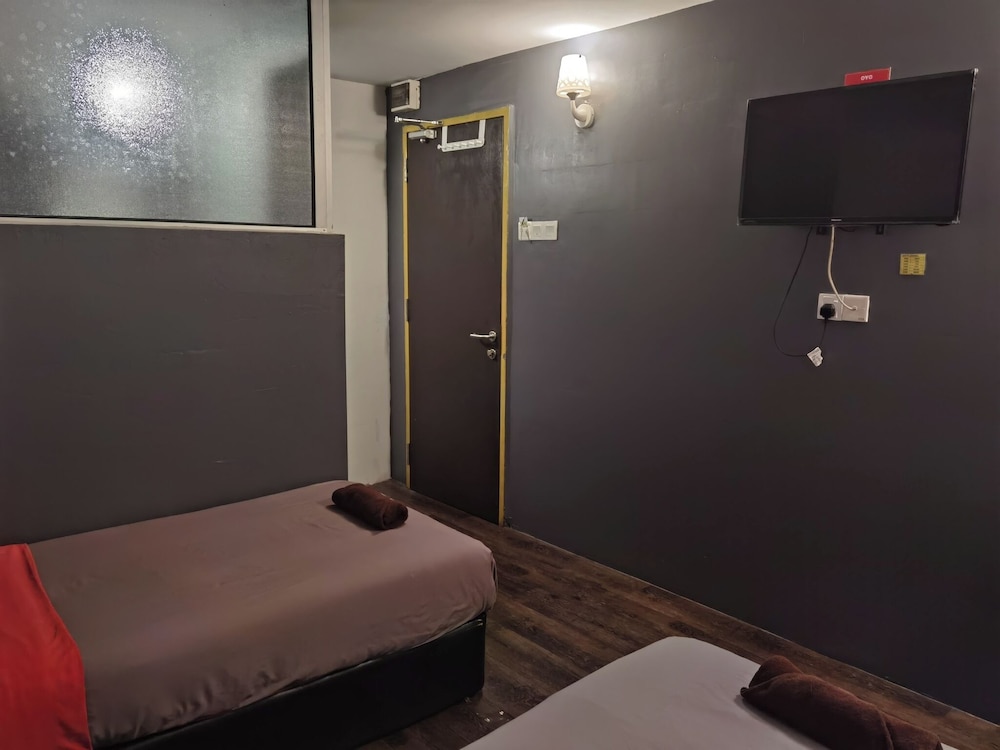 intime hotel kuchai lama
