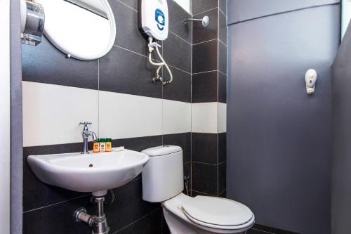 intime hotel kuchai lama