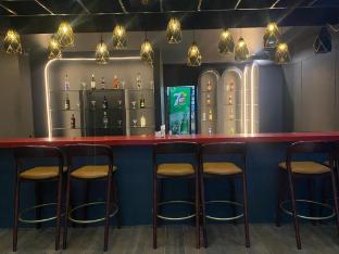 pns nakshatra luxury hotel