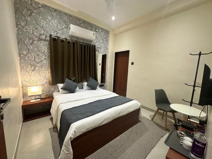 leo deluxe and suite room