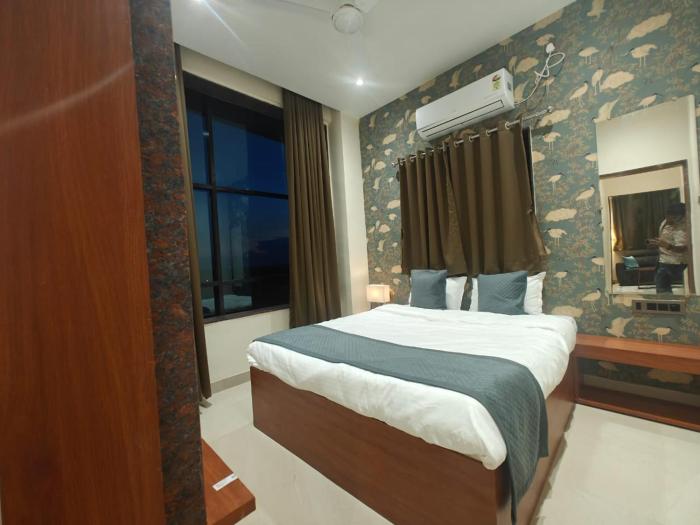 leo deluxe and suite room