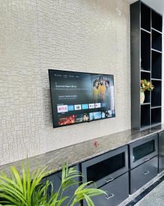 truelife bhavya manor breakfast included 2500 sft modern homes with garden panorama tirumala mountain view peaceful location fast wifi many restaurants nearby large hall ac bedrooms kitchen android tv top service with lots of love