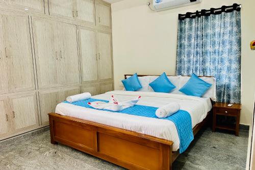 Truelife Homestays - Bhavya Manor - 2500 Sft Modern Homes For Family Stay - Garden With Flowers - Ti,,4 star