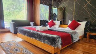 Yamunotri Heli Resort,,3 star