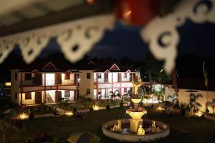 Gangotri Resort,,3 star