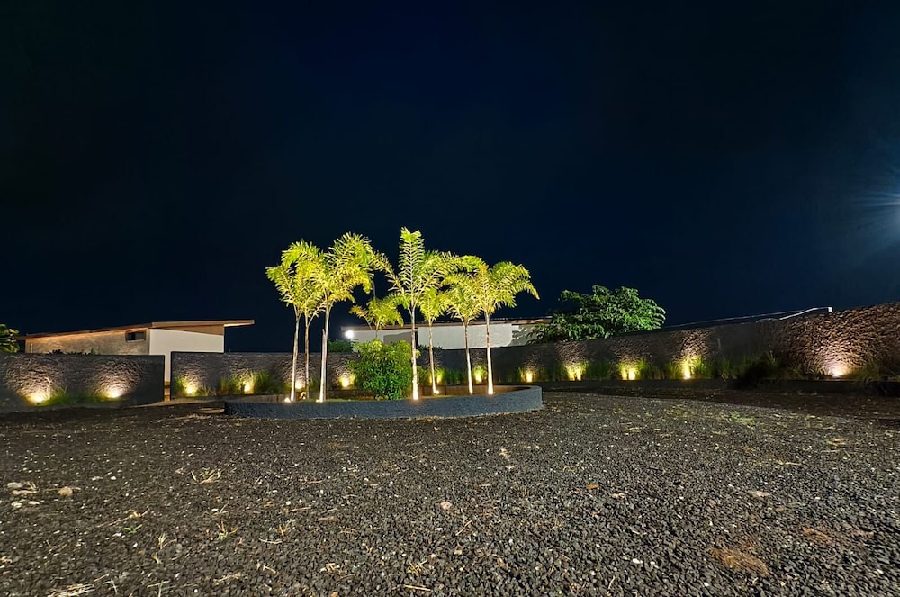 rivers edge by escape stays