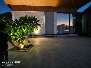 rivers edge by escape stays