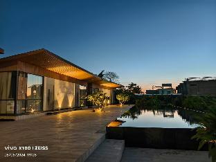 rivers edge by escape stays