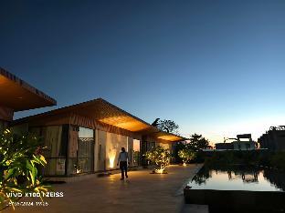 rivers edge by escape stays