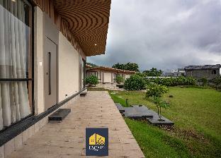 rivers edge by escape stays