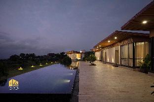 rivers edge by escape stays