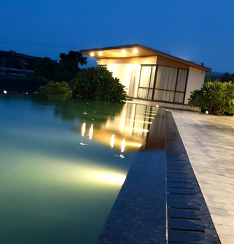 rivers edge by escape stays