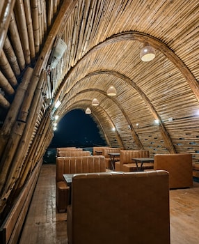 rivers edge by escape stays