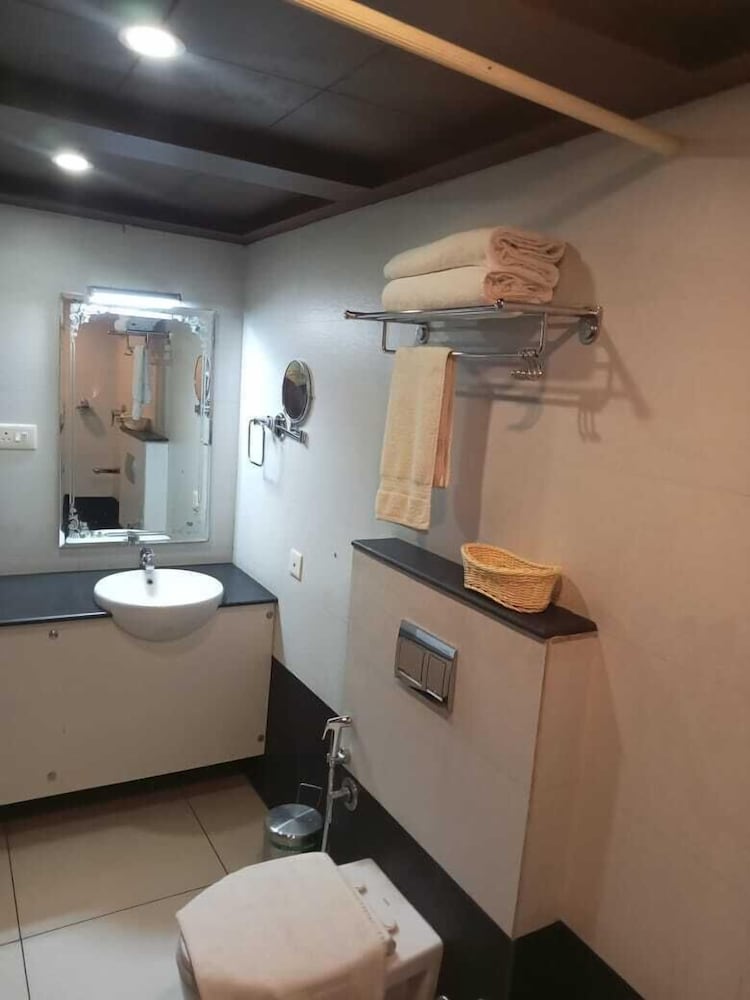 hotel indraprastha thiruvananthapuram