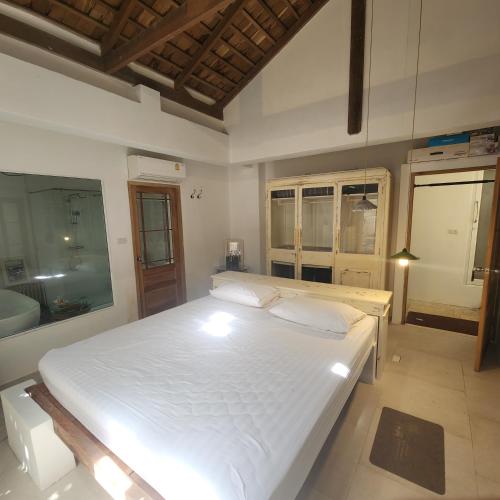 the hip house villa phuket