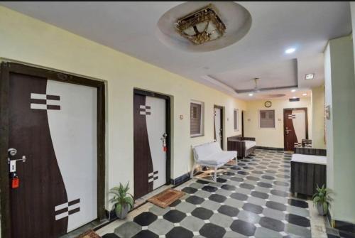 mount abu spring valley