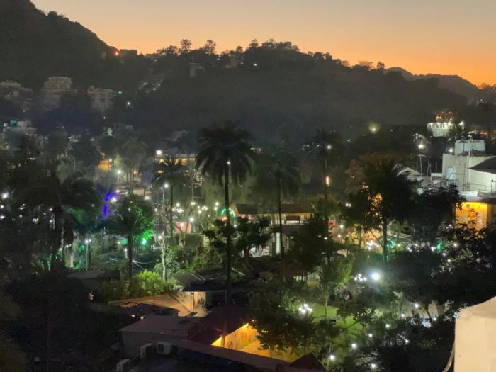 mount abu spring valley