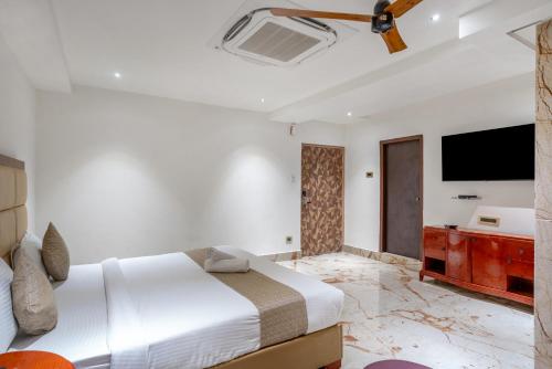 Hotel Chutneys,,3 star