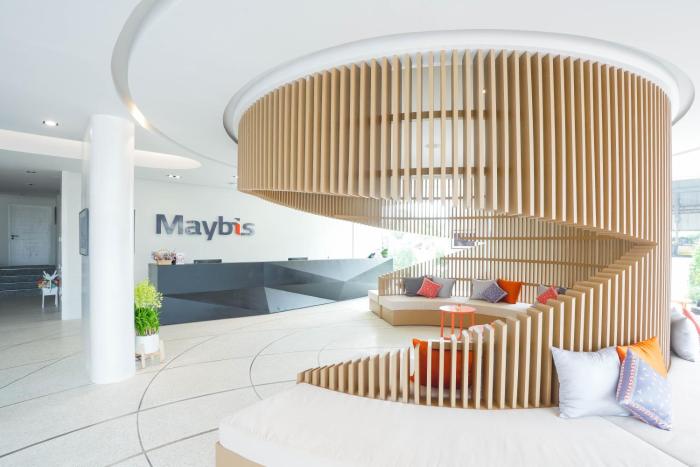 maybis hotel